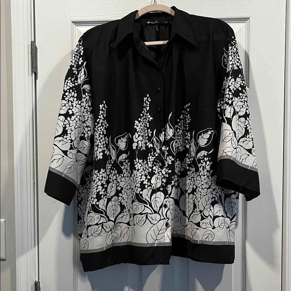 Milano Monochrome Floral Button Down‎ Shirt